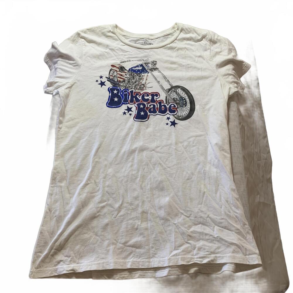 Faded Glory Biker Babe Graphic T-Shirt - White,‎ Women's Large